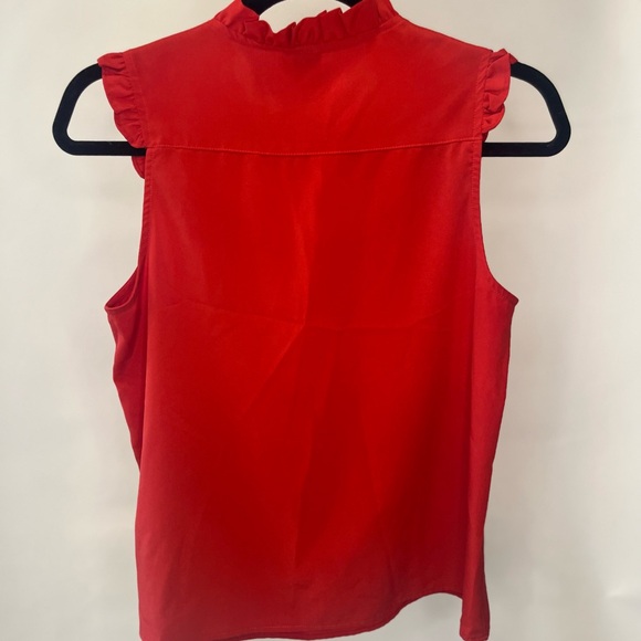 3/$20 Red Paper Crane sleeveless blouse. Size small - Picture 4 of 5